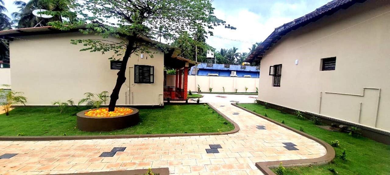 Coastal Hideoout Family Cottages Malpe Kültér fotó